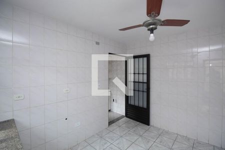 Casa à venda com 240m², 2 quartos e 4 vagasCozinha Casa 2