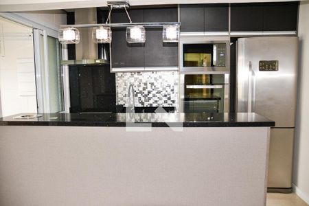 Apartamento à venda com 90m², 3 quartos e 2 vagas Apartamento à venda com 90m², 3 quartos e 2 vagasCozinha