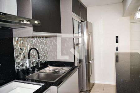 Apartamento à venda com 90m², 3 quartos e 2 vagas Apartamento à venda com 90m², 3 quartos e 2 vagasCozinha