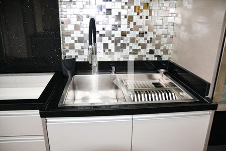 Apartamento à venda com 90m², 3 quartos e 2 vagas Apartamento à venda com 90m², 3 quartos e 2 vagasCozinha