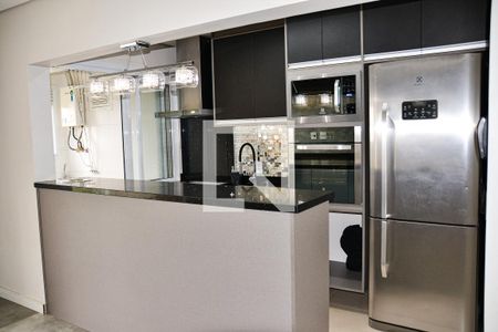 Apartamento à venda com 90m², 3 quartos e 2 vagas Apartamento à venda com 90m², 3 quartos e 2 vagasCozinha