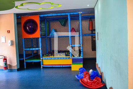 Apartamento à venda com 90m², 3 quartos e 2 vagas Apartamento à venda com 90m², 3 quartos e 2 vagasÁrea comum