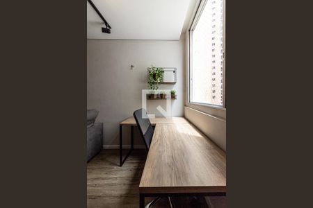 Sala - Mesa de apartamento para alugar com 1 quarto, 56m² em Vila Buarque, São Paulo
