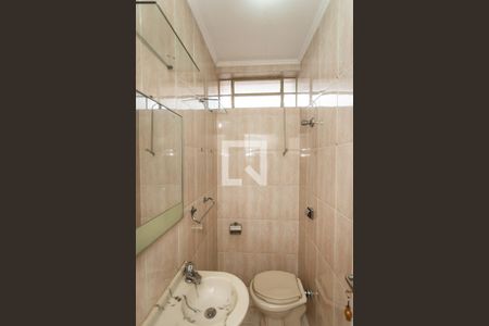 Banheiro suite de casa à venda com 4 quartos, 173m² em Vila Maria Luisa, São Paulo