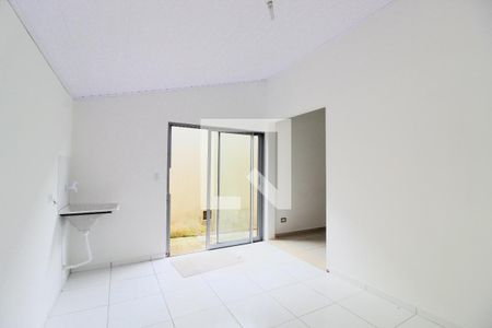 Casa para alugar com 55m², 1 quarto e sem vagaCozinha e Área de Serviço