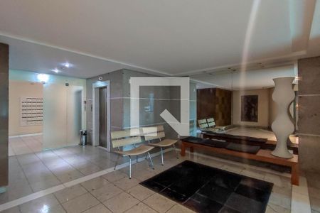 Hall de entrada de apartamento para alugar com 1 quarto, 75m² em Santo Agostinho, Belo Horizonte