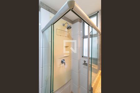 Banheiro de apartamento para alugar com 1 quarto, 75m² em Santo Agostinho, Belo Horizonte