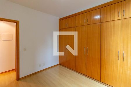 Apartamento para alugar com 75m², 1 quarto e 1 vaga Apartamento para alugar com 75m², 1 quarto e 1 vagaQuarto
