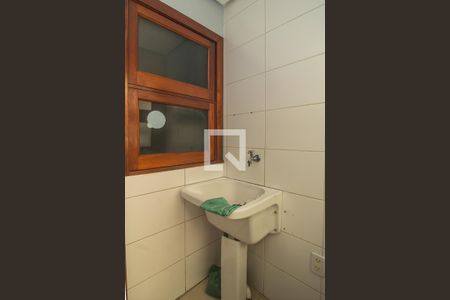 Apartamento à venda com 76m², 2 quartos e 2 vagasArea de serviço