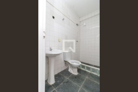 Casa para alugar com 114m², 3 quartos e 3 vagas Casa para alugar com 114m², 3 quartos e 3 vagasÁrea de Serviço - Banheiro