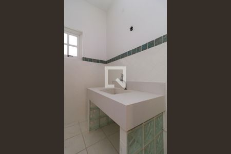 Casa para alugar com 114m², 3 quartos e 3 vagas Casa para alugar com 114m², 3 quartos e 3 vagasBanheiro