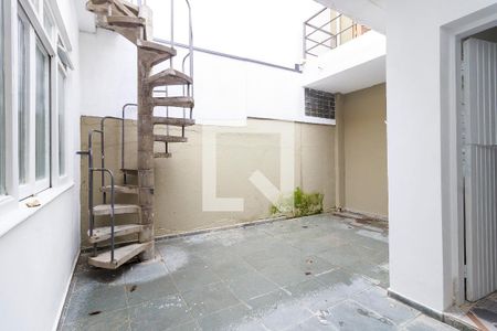 Casa para alugar com 114m², 3 quartos e 3 vagas Casa para alugar com 114m², 3 quartos e 3 vagasQuintal
