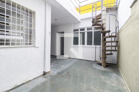 Casa para alugar com 114m², 3 quartos e 3 vagas Casa para alugar com 114m², 3 quartos e 3 vagasQuintal