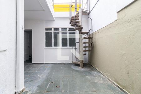 Casa para alugar com 114m², 3 quartos e 3 vagas Casa para alugar com 114m², 3 quartos e 3 vagasQuintal