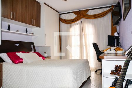 Casa à venda com 151m², 3 quartos e 2 vagasSuite 2