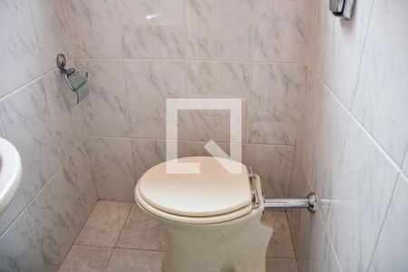 Casa à venda com 151m², 3 quartos e 2 vagasBanheiro Suite 1