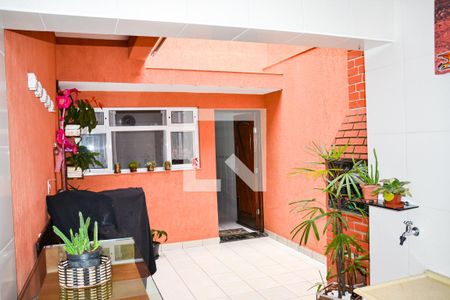 Casa à venda com 151m², 3 quartos e 2 vagasQuintal