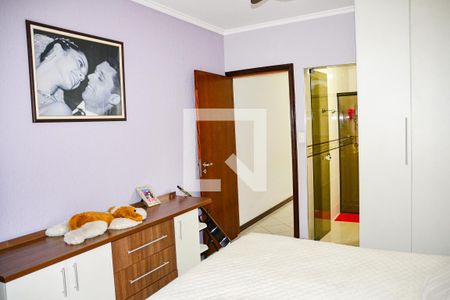 Casa à venda com 151m², 3 quartos e 2 vagasSuite 2