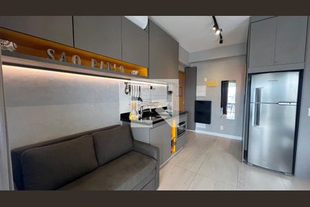 Sala e cozinha  de kitnet/studio à venda com 1 quarto, 37m² em Pinheiros, São Paulo