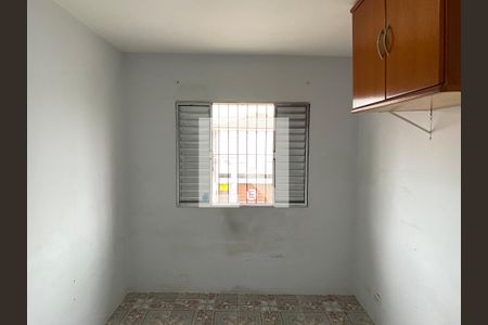 Quarto 2 de casa para alugar com 3 quartos, 100m² em Vila Babilônia, São Paulo