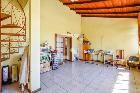 Casa à venda com 350m², 5 quartos e 5 vagasSala 3