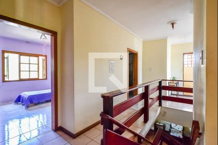 Casa à venda com 350m², 5 quartos e 5 vagasCorredor