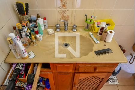 Casa à venda com 350m², 5 quartos e 5 vagasBanheiro da Suíte 2