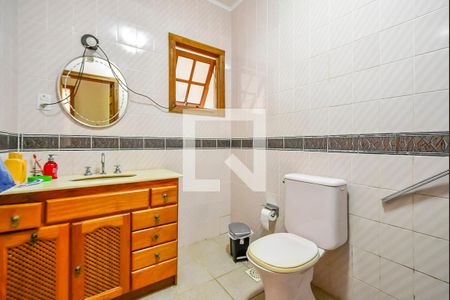 Casa à venda com 350m², 5 quartos e 5 vagasBanheiro 2