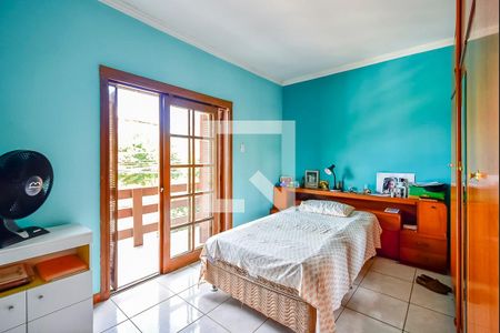 Casa à venda com 350m², 5 quartos e 5 vagasSuíte 1