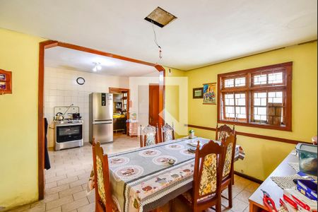 Casa à venda com 350m², 5 quartos e 5 vagasCozinha