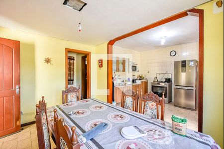 Casa à venda com 350m², 5 quartos e 5 vagasCozinha