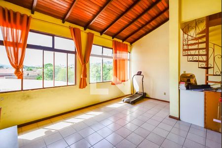 Casa à venda com 350m², 5 quartos e 5 vagasSala 3