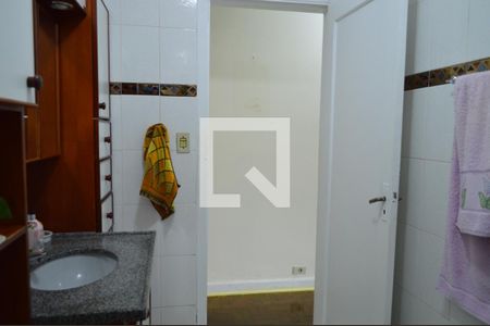 Casa à venda com 133m², 3 quartos e 1 vagaBanheiro