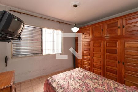 Quarto Suíte de casa à venda com 8 quartos, 400m² em Vila Nilo, São Paulo