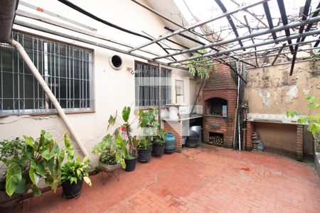 Casa à venda com 400m², 8 quartos e 8 vagasQuintal