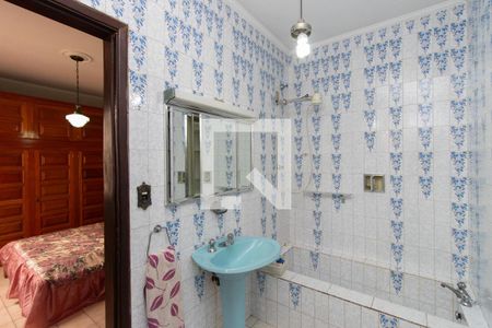 Casa à venda com 400m², 8 quartos e 8 vagasBanheiro da Suite