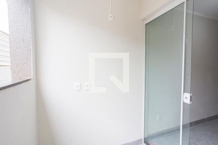 Varanda da Sala de apartamento para alugar com 2 quartos, 63m² em Granada, Uberlândia