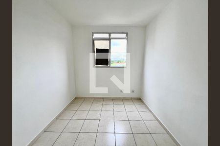 Quarto 1 de apartamento para alugar com 2 quartos, 45m² em Cabral, Contagem