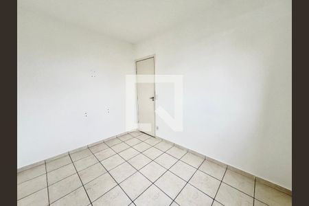 Quarto 1 de apartamento para alugar com 2 quartos, 45m² em Cabral, Contagem