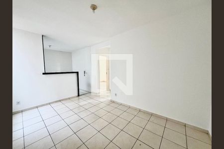Sala de apartamento para alugar com 2 quartos, 45m² em Cabral, Contagem