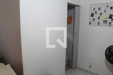 Quarto de casa para alugar com 1 quarto, 28m² em Santo Antônio, São Caetano do Sul