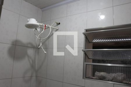 Banheiro de casa para alugar com 1 quarto, 28m² em Santo Antônio, São Caetano do Sul