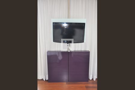 Studio à venda com 35m², 1 quarto e 1 vaga Studio à venda com 35m², 1 quarto e 1 vagaQuarto - Televisão