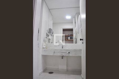 Studio à venda com 35m², 1 quarto e 1 vaga Studio à venda com 35m², 1 quarto e 1 vagaBanheiro