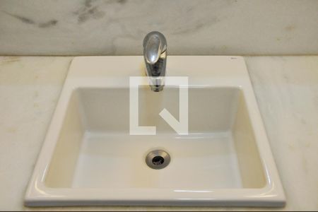 Studio à venda com 35m², 1 quarto e 1 vaga Studio à venda com 35m², 1 quarto e 1 vagaBanheiro - Torneira