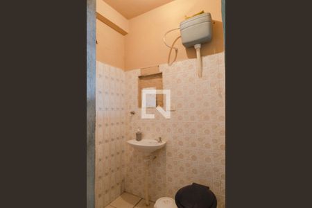 Casa à venda com 450m², 3 quartos e 8 vagas Casa à venda com 450m², 3 quartos e 8 vagasBanheiro 2