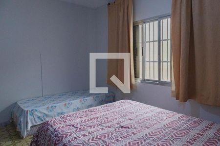 Casa à venda com 450m², 3 quartos e 8 vagas Casa à venda com 450m², 3 quartos e 8 vagasQuarto 1