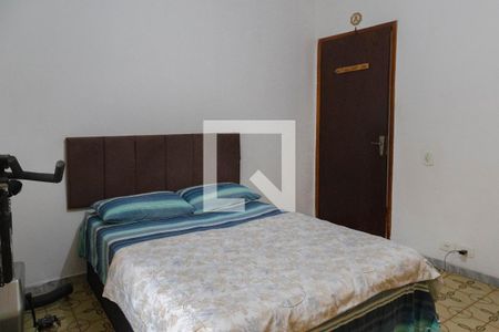 Casa à venda com 450m², 3 quartos e 8 vagas Casa à venda com 450m², 3 quartos e 8 vagasQuarto 2