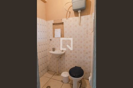 Casa à venda com 450m², 3 quartos e 8 vagas Casa à venda com 450m², 3 quartos e 8 vagasBanheiro 2