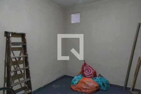 Casa à venda com 450m², 3 quartos e 8 vagas Casa à venda com 450m², 3 quartos e 8 vagasDispensa Garagem